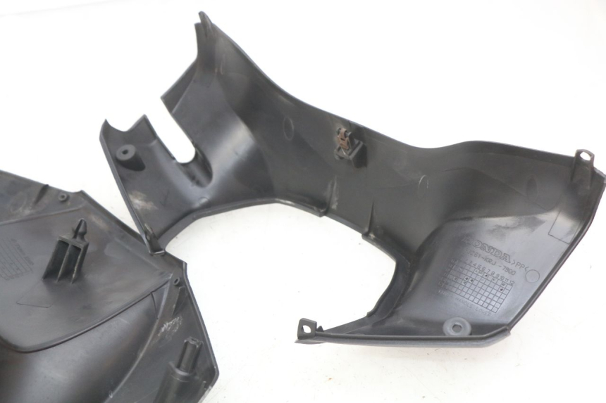 photo de COUVRE MANUBRIO HONDA FES S-WING SWING ABS 125 (2007 - 2015) - Vista d'insieme del prodotto
