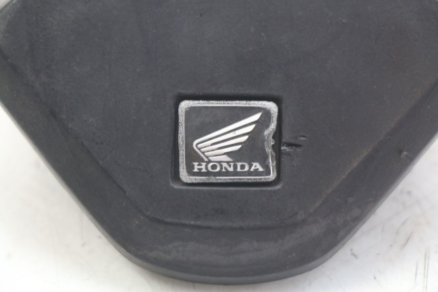 photo de COPRI MANUBRIO HONDA FORZA 125 (2015 - 2016) - Altra angolazione