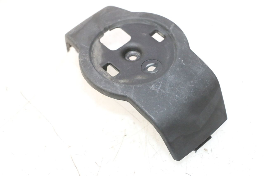 photo de COPRIMANUBRIO GILERA GP 800 (2007 - 2013) - Dettaglio del componente