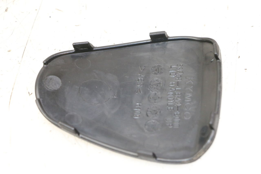 photo de Copri manubrio KYMCO XCITING 500 (2007 - 2010) - Dettaglio del componente