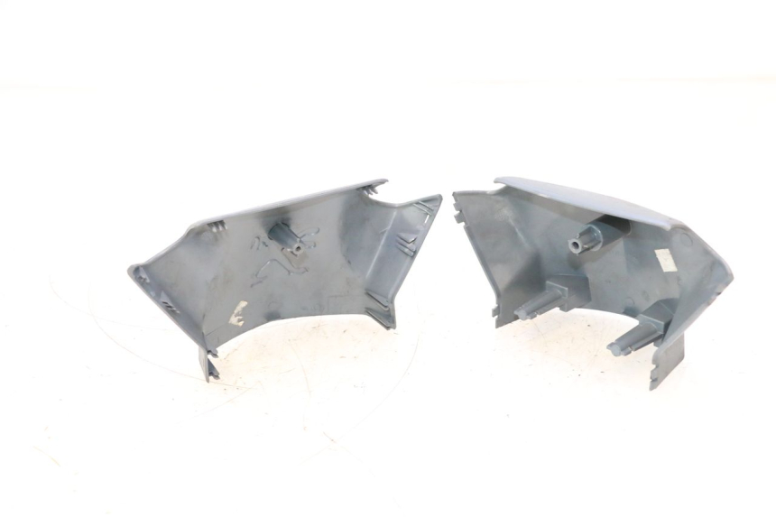 photo de COPRIMANUBRIO PEUGEOT LUDIX ONE 14P 50 (2004 - 2013) - Vista d'insieme del prodotto