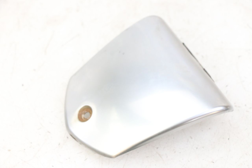 photo de COPRI MANUBRIO PIAGGIO MP3 LT 400 (2007 - 2012) - Zoom sullo stato d'uso