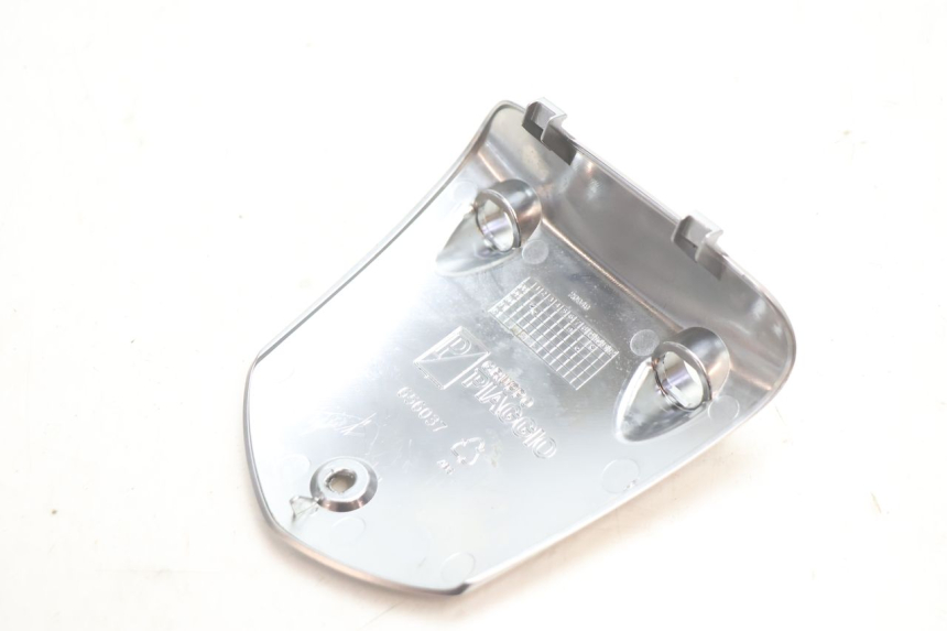 photo de MANOPOLE PIAGGIO MP3 LT 300 (2010 - 2016) - Altra angolazione