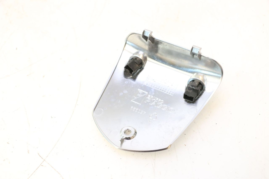photo de COPRI MANUBRIO PIAGGIO MP3 LT 400 (2007 - 2012) - Altra angolazione