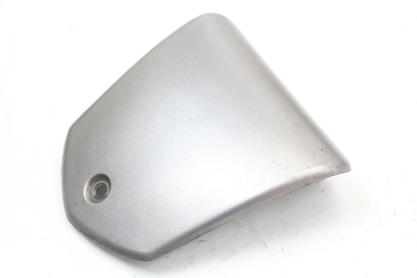 photo de COPRIMANUBRIO PIAGGIO MP3 125 (2006 - 2014) - Dettaglio del componente