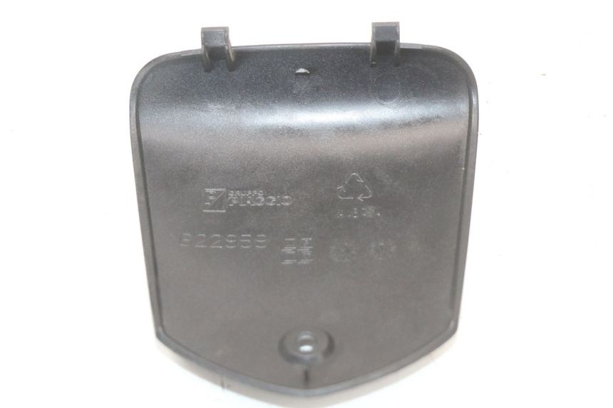 photo de COPRIMANUBRIO PIAGGIO MP3 125 (2006 - 2014) - Primo piano tecnico