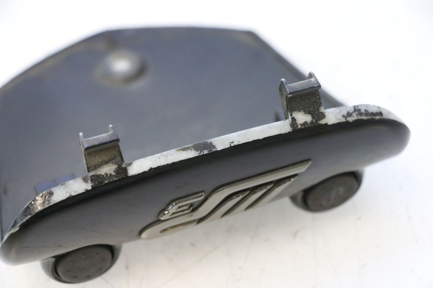 photo de COUVRE MANUBRIO PIAGGIO MP3 500 (2011 - 2015) - Zoom sullo stato d'uso