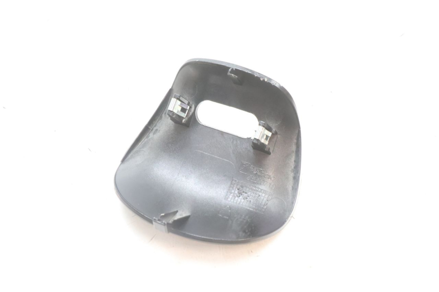 photo de COPRIMANUBRIO PIAGGIO MP3 500 (2016 - 2018) - Altra angolazione