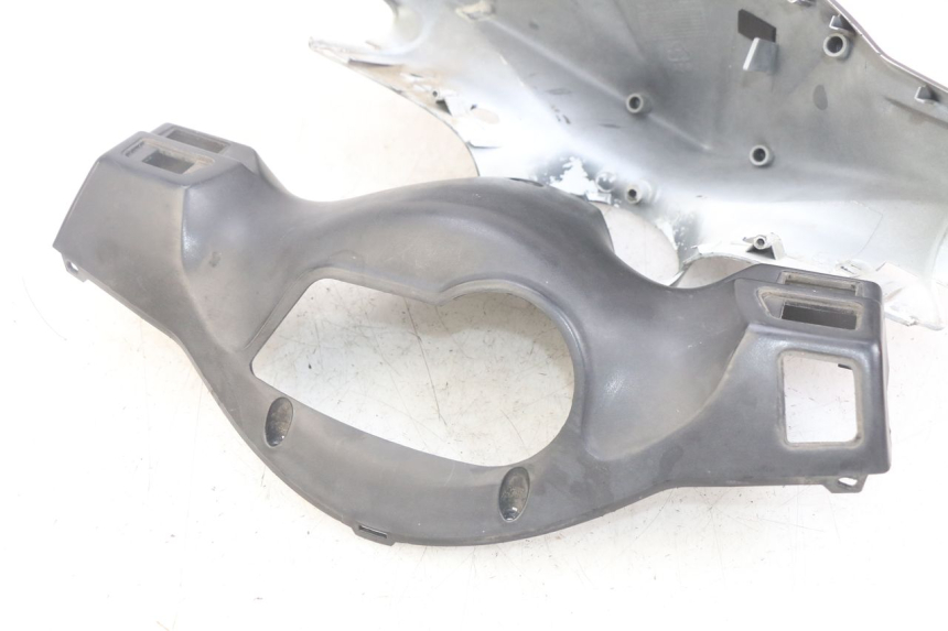 photo de COUVRE MANUBRIO SYM ORBIT 2 4T 50 (2008 - 2017) - Altra vista dell'articolo