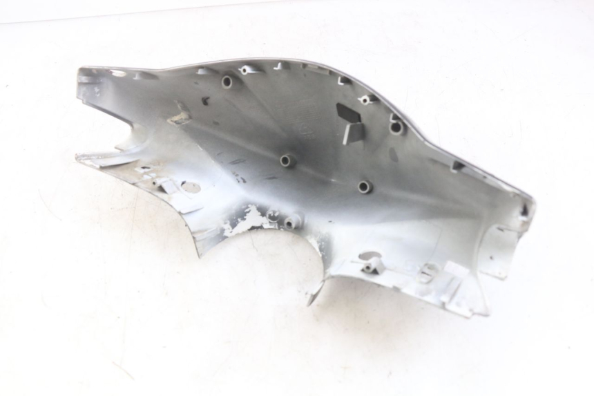 photo de COUVRE MANUBRIO SYM ORBIT 2 4T 50 (2008 - 2017) - Marcature e riferimenti originali