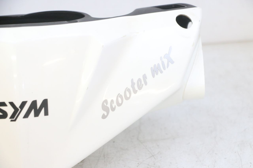 photo de COUVRE MANUBRIO SYM ORBIT 2 4T 50 (2008 - 2017) - Altra vista dell'articolo