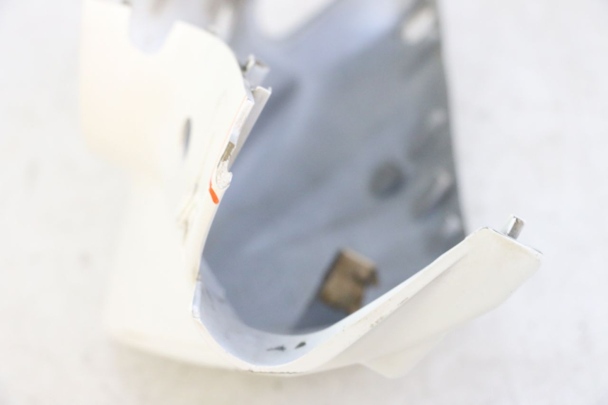 photo de COUVRE MANUBRIO SYM ORBIT 2 4T 50 (2008 - 2017) - Zoom sui componenti