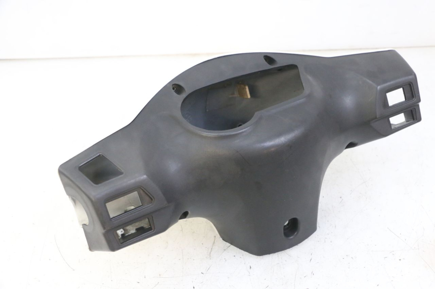 photo de COUVRE MANUBRIO SYM ORBIT 2 4T 50 (2008 - 2017) - Primo piano tecnico