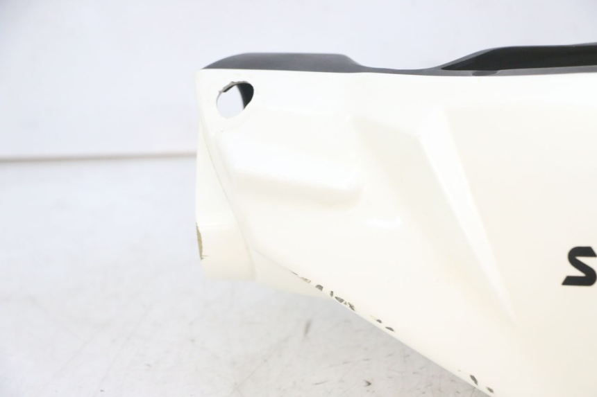 photo de COUVRE MANUBRIO SYM ORBIT 2 4T 50 (2008 - 2017) - Marcature e riferimenti originali