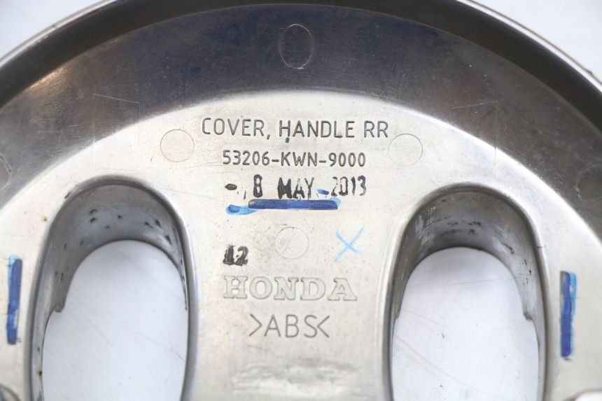 photo de Copri manubrio HONDA PCX (JF47) 125 (2012 - 2013) - Primo piano tecnico