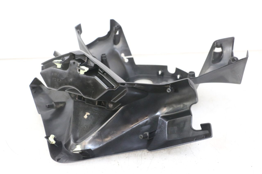 photo de copri manubrio PEUGEOT SATELIS 125 (2010 - 2012) - Stato della superficie e materiale