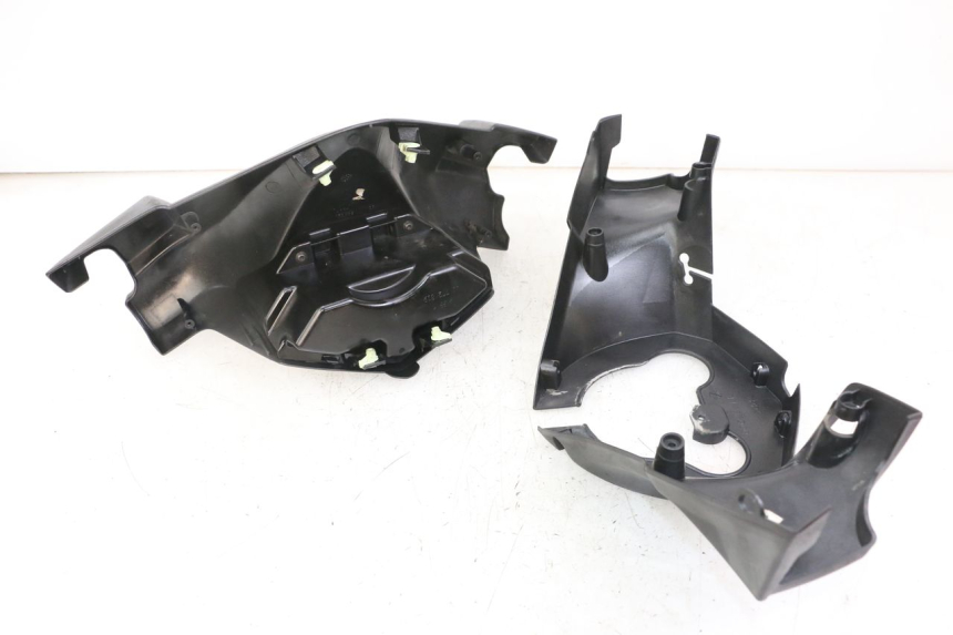 photo de copri manubrio PEUGEOT SATELIS 125 (2010 - 2012) - Ricambio usato controllato