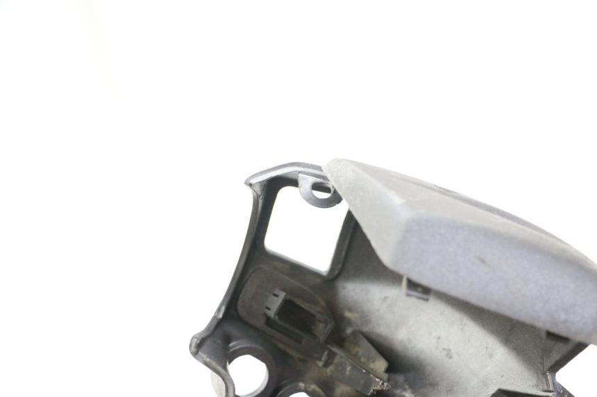 photo de COUVRE MANUBRIO PIAGGIO X8 125 (2004 - 2007) - Ricambio usato controllato