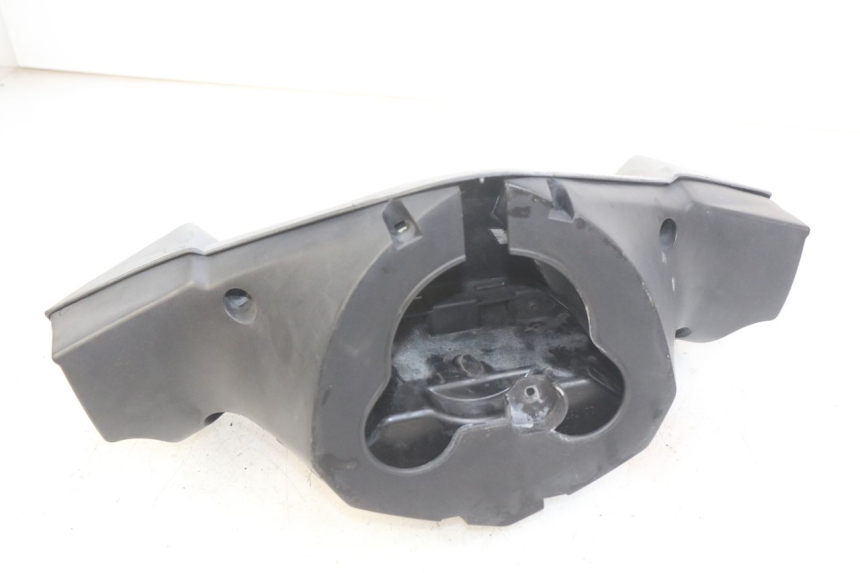 photo de COUVRE MANUBRIO PEUGEOT SATELIS 125 (2006 - 2009) - Zoom sullo stato d'uso