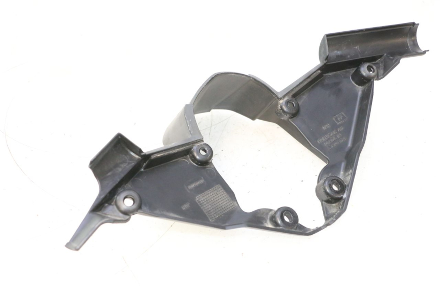 photo de COPRIMANUBRIO CAN-AM SPYDER RS 1000 (2008 - 2012) - Dettagli dei punti di fissaggio