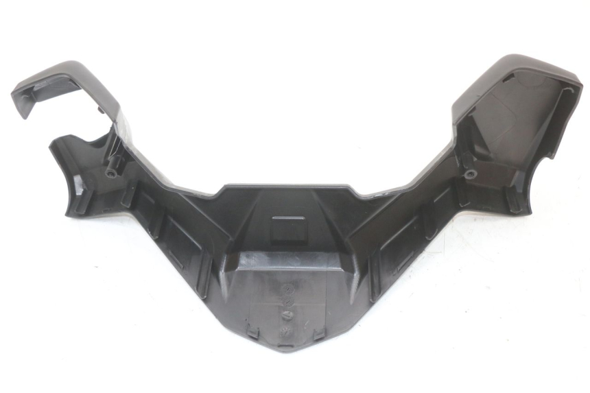 photo de COPRIMANUBRIO KYMCO SUPER 8 4T 50 (2021 - 2024) - Dettagli dei punti di fissaggio