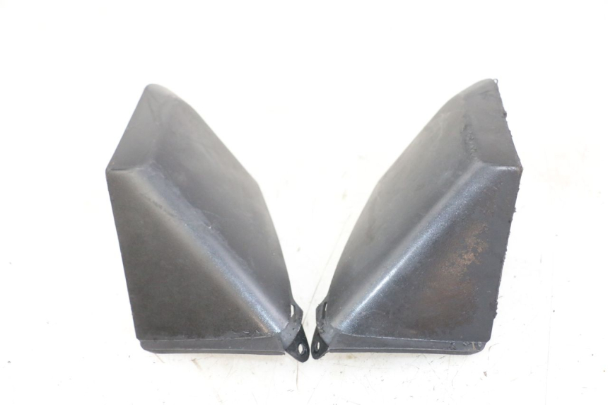 photo de COUVRE MANUBRIO YAMAHA X-MAX XMAX 250 (2006 - 2009) - Altra angolazione