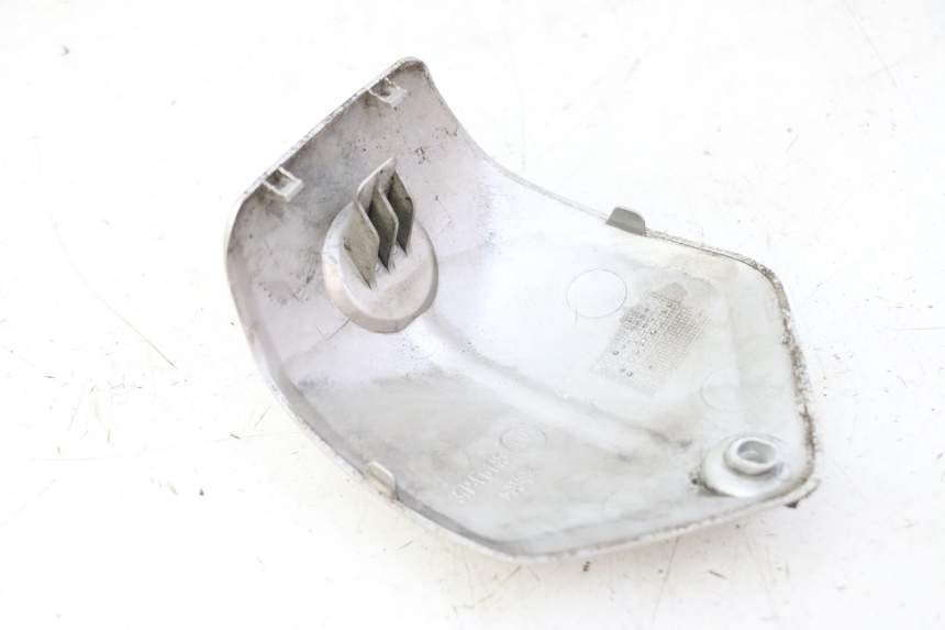 photo de COPRI MANUBRIO YAMAHA X-MAX XMAX 125 (2010 - 2013) - Dettaglio del componente