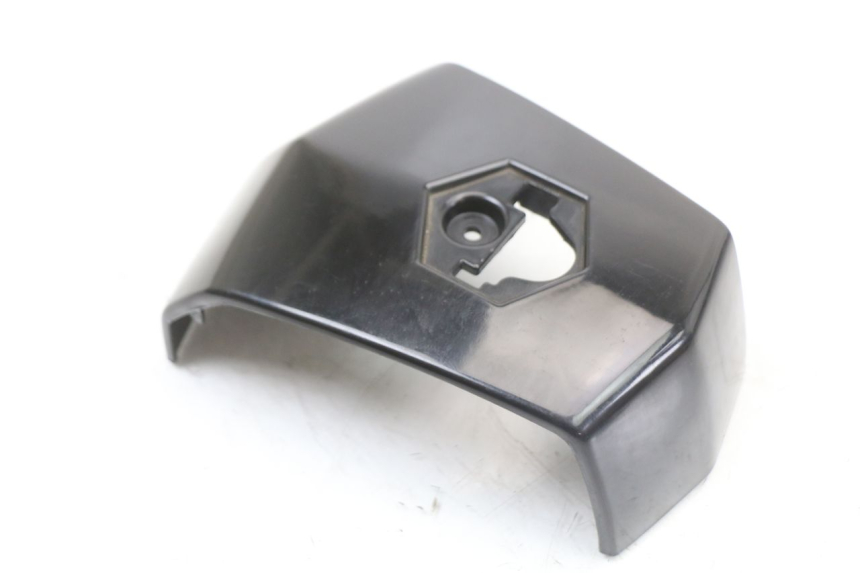 photo de COPRI MANUBRIO PIAGGIO X10 125 (2012 - 2017) - Dettaglio del componente