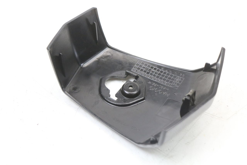 photo de COPRI MANUBRIO PIAGGIO X10 125 (2012 - 2017) - Dettagli dei punti di fissaggio