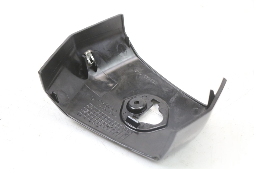 photo de COPRI MANUBRIO PIAGGIO X10 125 (2012 - 2017) - Ricambio usato controllato
