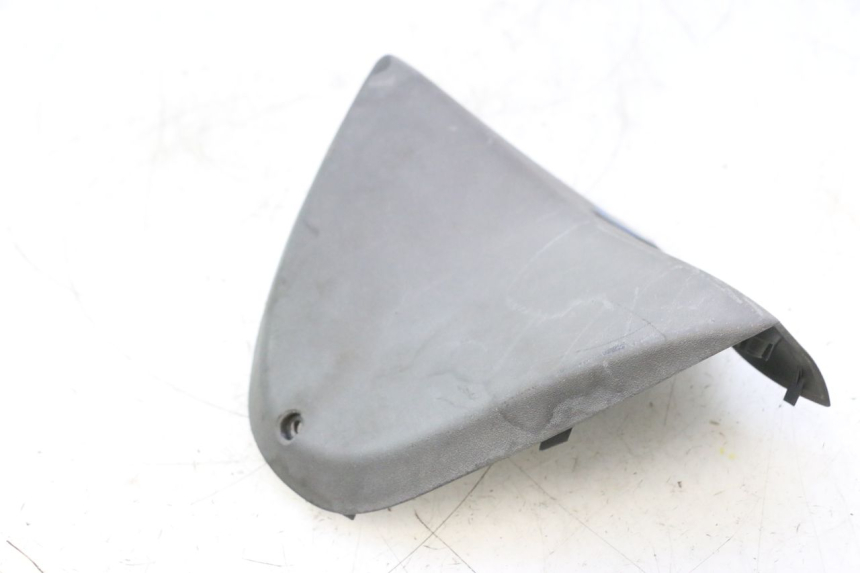 photo de COPERCHIO MANUBRIO PIAGGIO X8 STREET 125 (2006 - 2007) - Altra angolazione