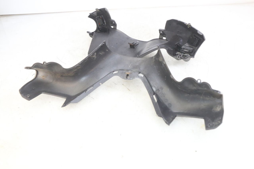 photo de COPRI MANUBRIO PIAGGIO X9 EVOLUTION 125 (2003 - 2007) - Stato della superficie e materiale