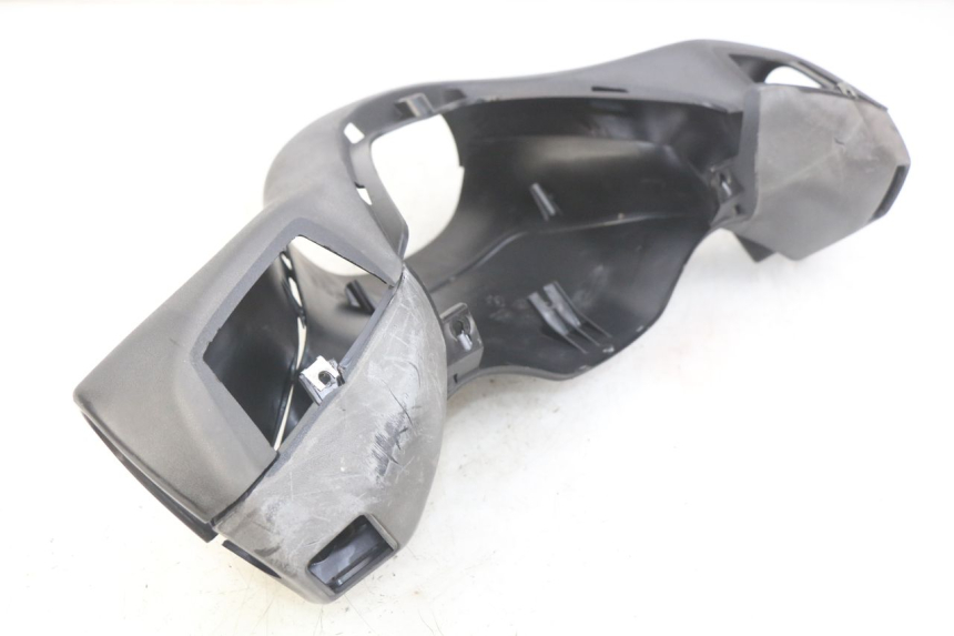 photo de MANOPOLE PIAGGIO XEVO - X EVO 125 (2007 - 2017) - Dettagli dei punti di fissaggio