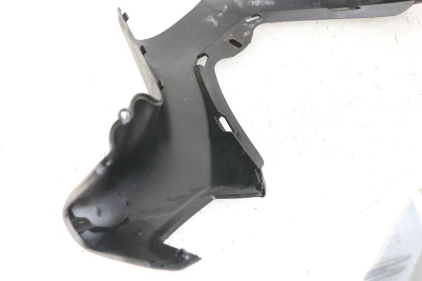 photo de MANOPOLE PIAGGIO XEVO - X EVO 125 (2007 - 2017) - Marcature e riferimenti originali