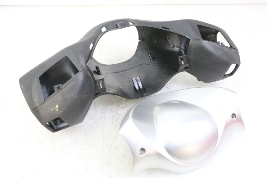 photo de MANOPOLE PIAGGIO XEVO - X EVO 125 (2007 - 2017) - Zoom sullo stato d'uso