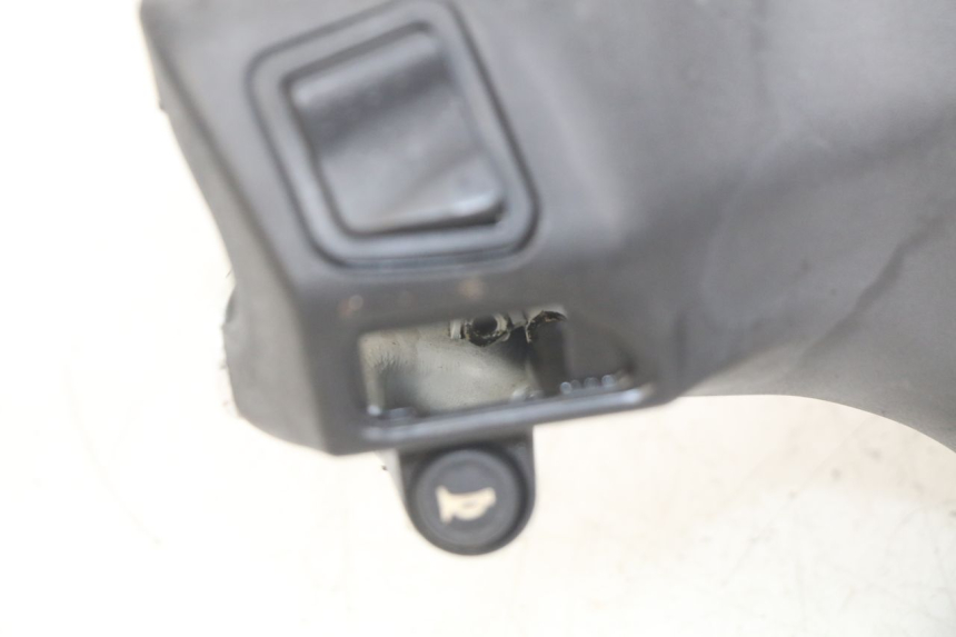 photo de COUVRE MANUBRIO PIAGGIO ZIP 2T 50 (2009 - 2019) - Vista d'insieme del prodotto