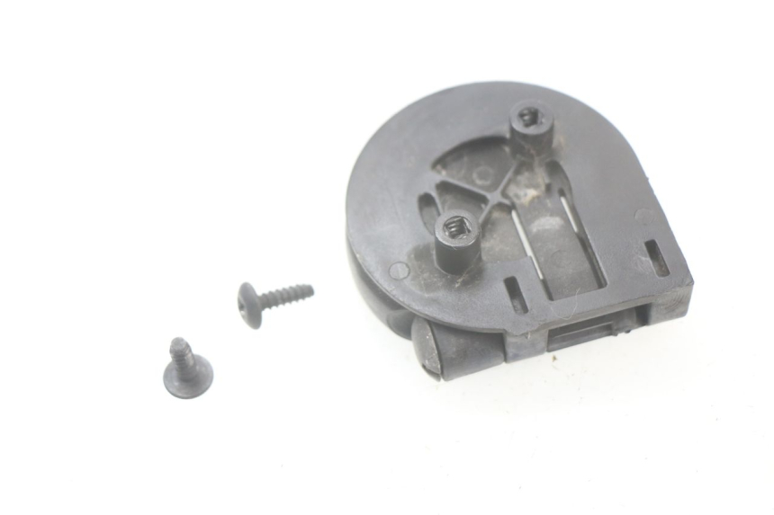 photo de Gancio borsa PIAGGIO BEVERLY 125 (1998 - 2005) - Zoom sullo stato d'uso