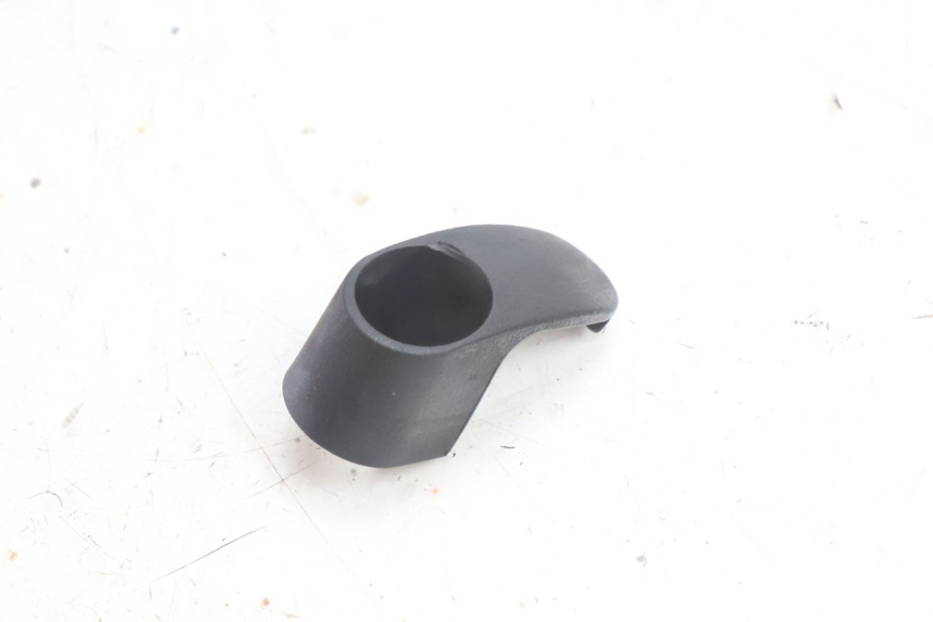 photo de GANCIO BORSA YAMAHA BW'S BWS 125 (2010 - 2013) - Dettaglio del componente