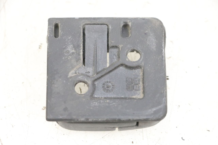 photo de GANCIO PORTAPACCHI YAMAHA BW'S EASY 50 (2013 - 2016) - Dettaglio del componente