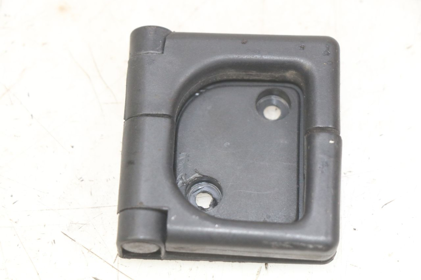 photo de GANCIO BORSA PEUGEOT CITYSTAR AIR 125 (2014 - 2017) - Zoom sullo stato d'uso