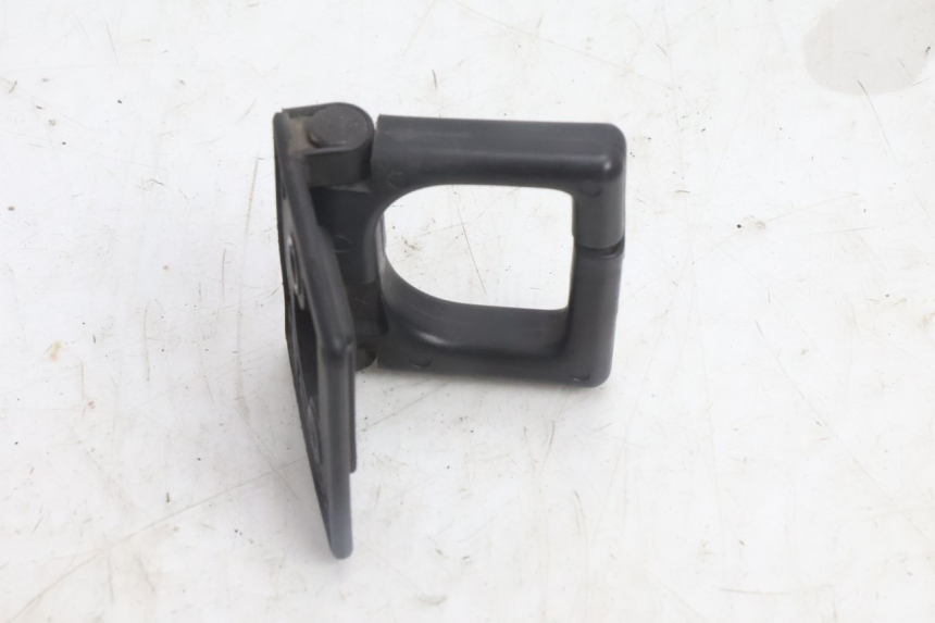 photo de GANCIO BORSA PEUGEOT CITYSTAR 125 (2011 - 2017) - Zoom sullo stato d'uso