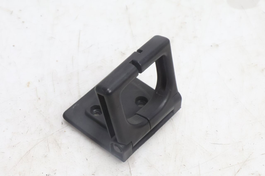 photo de GANCIO BORSA PEUGEOT CITYSTAR 125 (2011 - 2017) - Primo piano tecnico