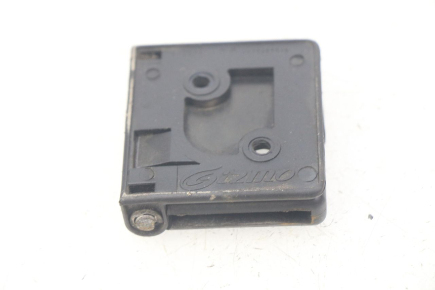 photo de GANCIO BORSA PEUGEOT CITYSTAR 50 (2013 - 2017) - Dettaglio del componente