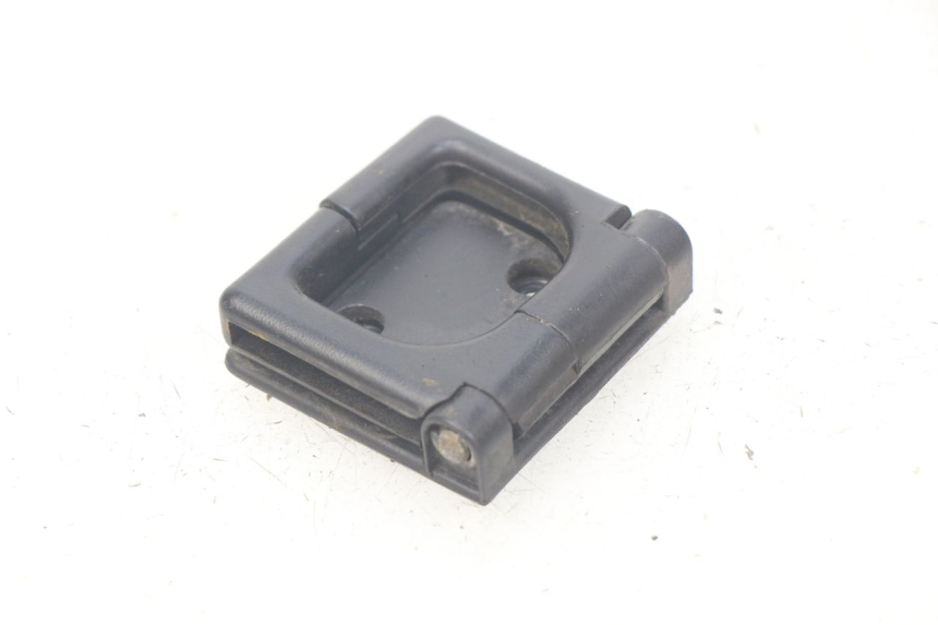 photo de GANCIO BORSA PEUGEOT CITYSTAR 50 (2013 - 2017) - Zoom sullo stato d'uso