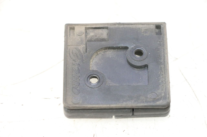 photo de GANCIO PORTAPACCHI PEUGEOT ELYSTAR 50 (2002 - 2014) - Dettaglio del componente