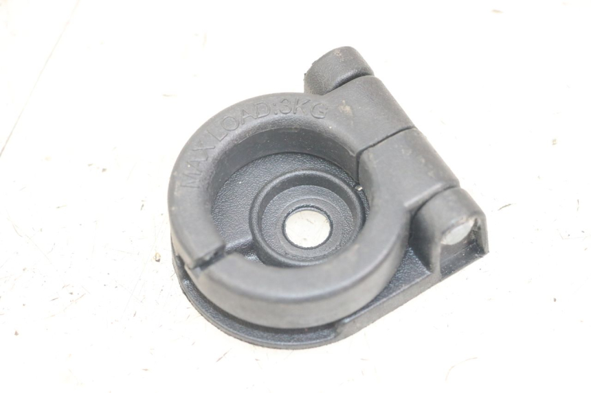 photo de GANCIO BORSA SYM FIDDLE 3 III 125 (2014 - 2020) - Zoom sullo stato d'uso