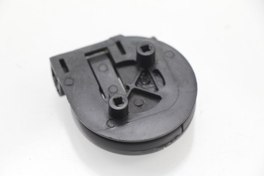 photo de GANCIO BORSA PIAGGIO FLY 2T 50 (2004 - 2017) - Zoom sullo stato d'uso