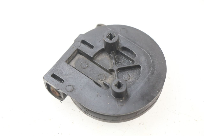 photo de GANCIO BORSA PIAGGIO FLY 2T 50 (2004 - 2017) - Zoom sullo stato d'uso