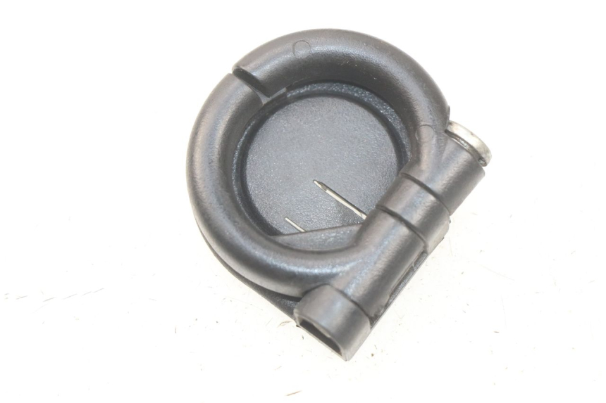 photo de GANCIO BORSA PIAGGIO FLY 2T 50 (2004 - 2017) - Zoom sullo stato d'uso