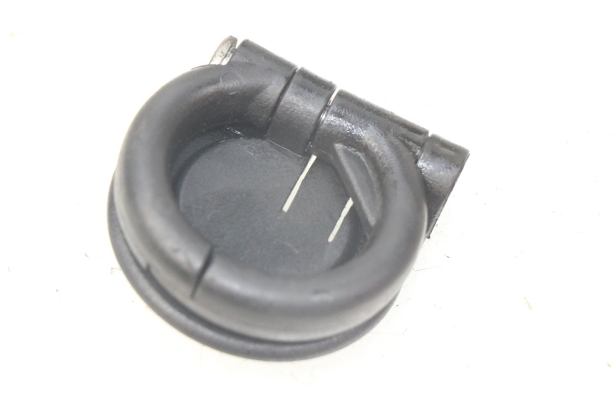 photo de Gancio borsa PIAGGIO FLY 125 (2005 - 2012) - Dettaglio del componente